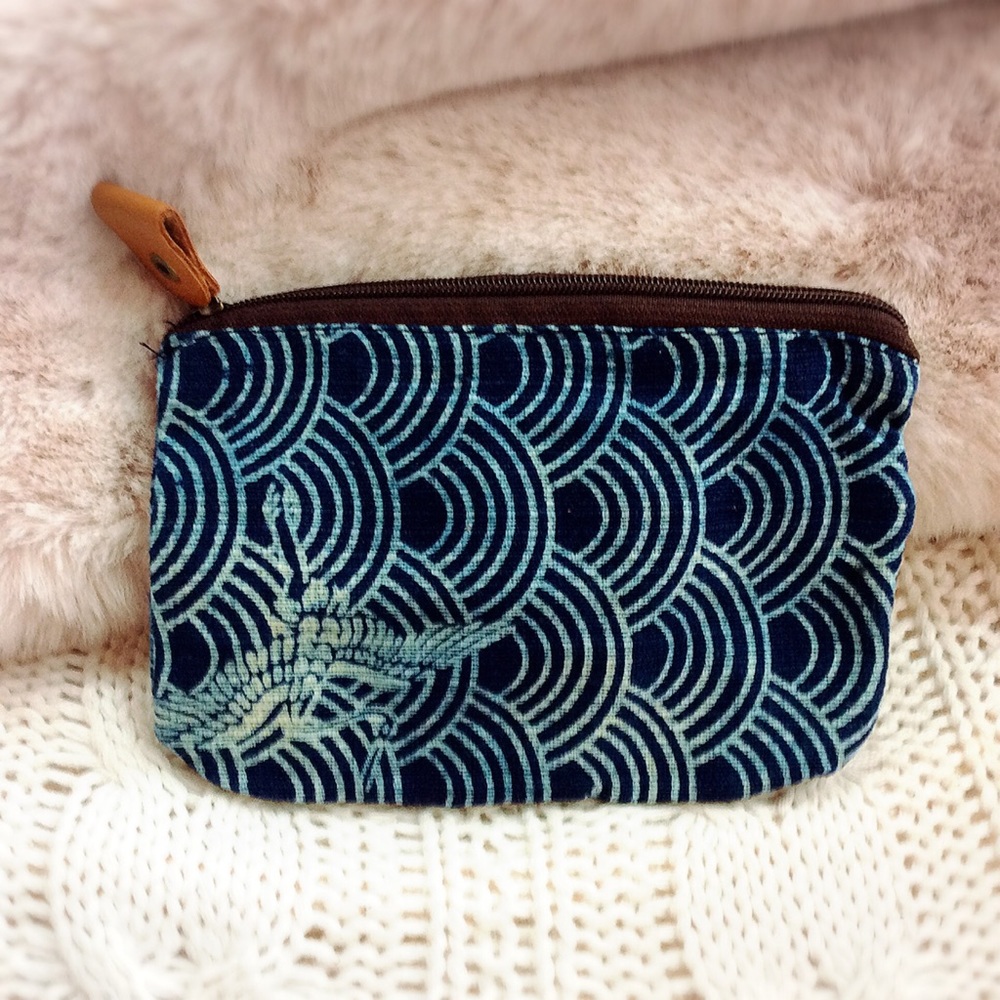 Asian Pattern Coin Bag - Picture 2 of 8